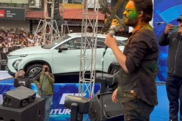 Balen shah raps on Holi festival in DurbarMarg