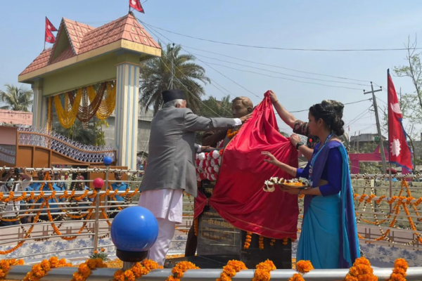 Ram Chandra Paudel inaugurates statues in Jaleshwor